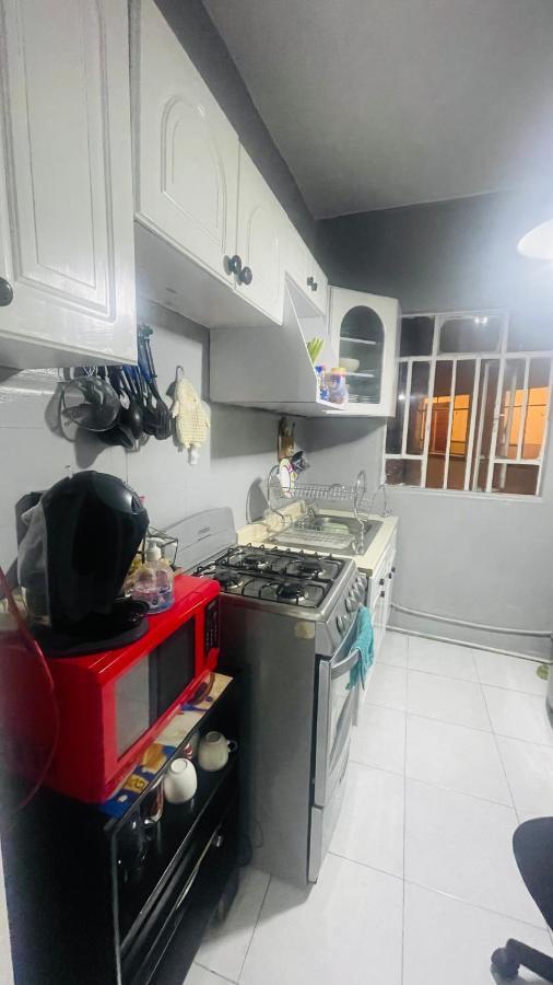 Hostal Letys Place Emilio Mexico City Ngoại thất bức ảnh