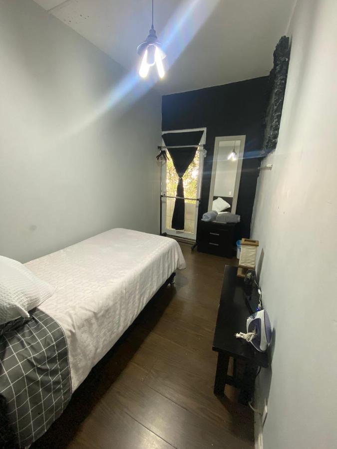 Hostal Letys Place Emilio Mexico City Ngoại thất bức ảnh