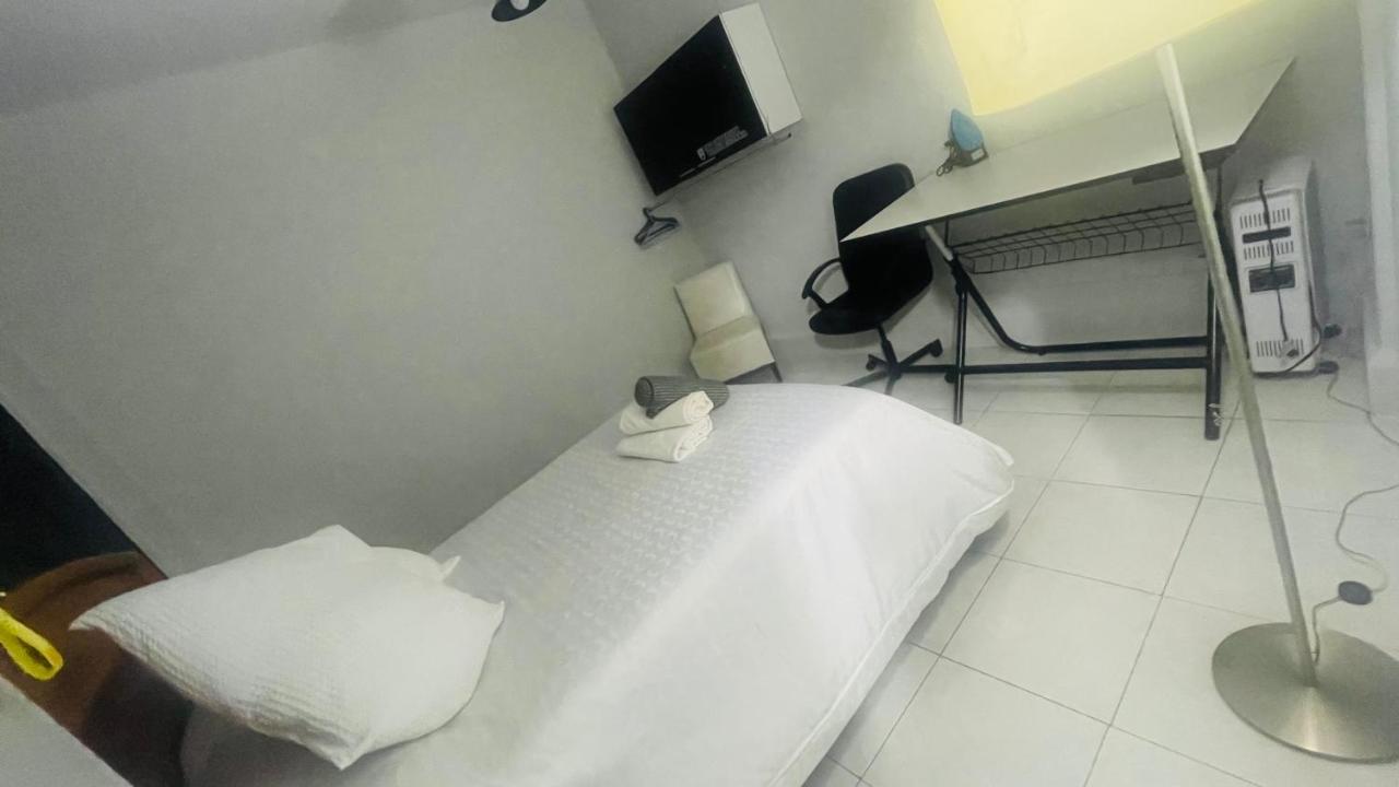 Hostal Letys Place Emilio Mexico City Ngoại thất bức ảnh